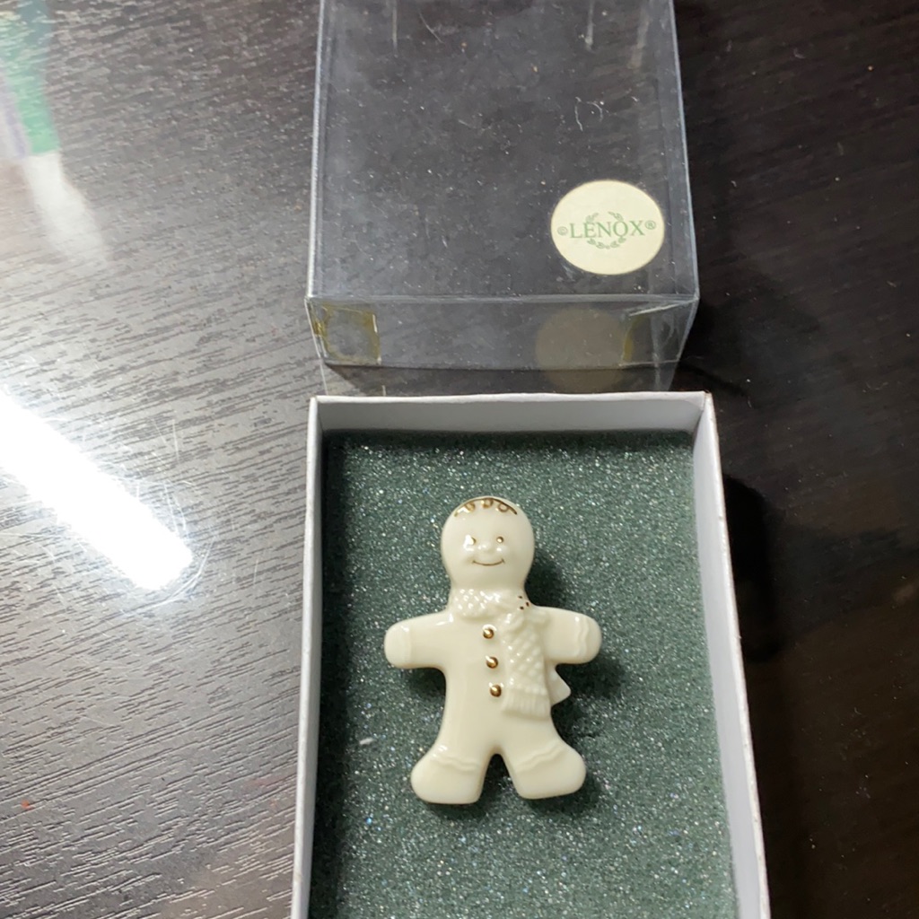 Lenox Gingerbread Pin